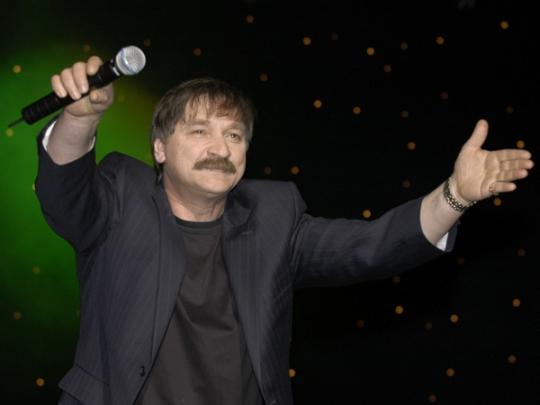 Александр Тиханович: Поначалу Верасы были женским коллективом. Я там стал усатым нянем