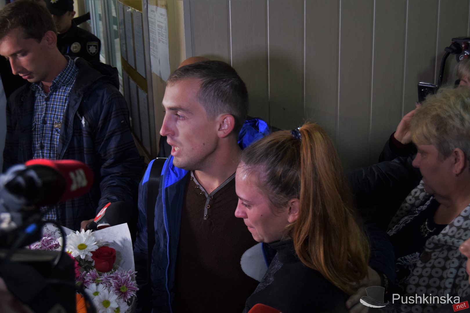 Апелляция воспитательницы из «Виктории»: суд отпустил подозреваемую на поруки двум нардепам. Фото, видео