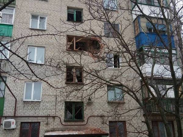 Авдеевка пережила еще одну тяжелую ночь (фото)