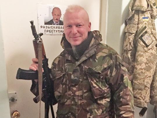 Боец АТО с позывным Дантист за год службы... вылечил зубы 1 258 бойцам