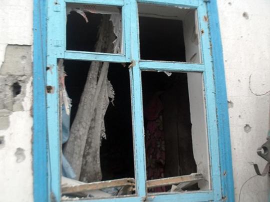 Боевики из артиллерии нанесли удар по Трудовому (обновлено, фото)