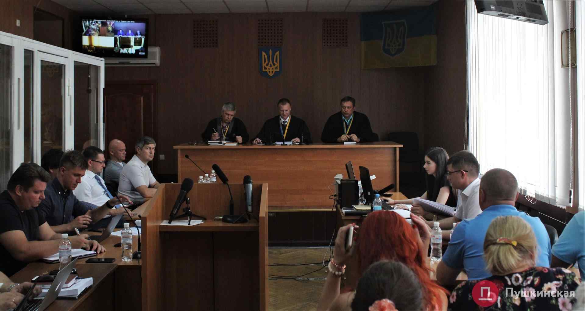 Дело «Краяна»: суд перешел к дебатам, а прокуроры за 5 часов заседания не успели изложить свои доводы