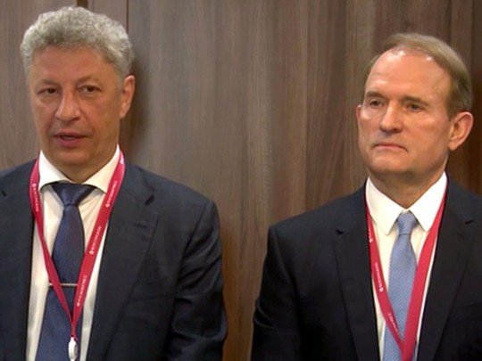 Дешевый сыр только в мышеловке: зачем Бойко и Медведчук договариваются с Газпромом