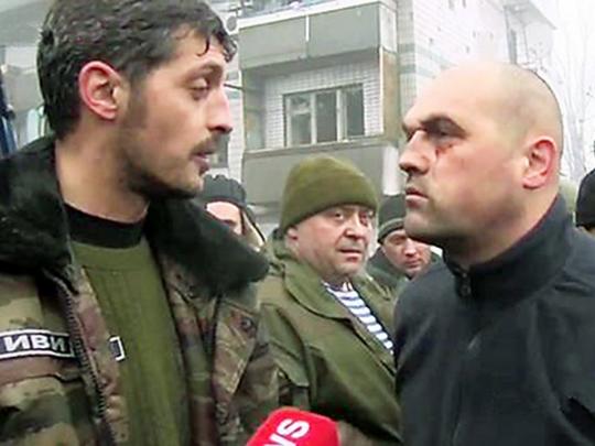 Это старая и проверенная тактика КГБ и ФСБ: бандиты своими телами устилают дорогу настоящим избранникам Лубянки