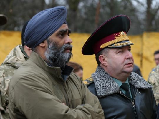 Канада готовит подарки украинской армии