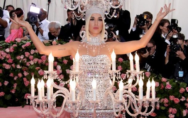 Met Gala 2019: самые невероятные костюмы звезд