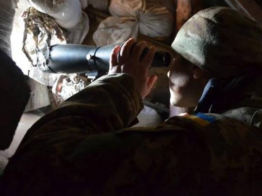На Донбассе оккупанты вели обстрел из БМП и танка, погиб военнослужащий ВСУ