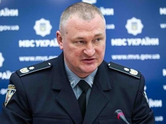 Новый глава Нацполиции считает, что с легализацией оружия нужно повременить