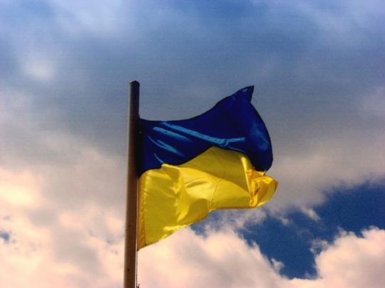 Порошенко наградил 48 военных, защищающих Авдеевку