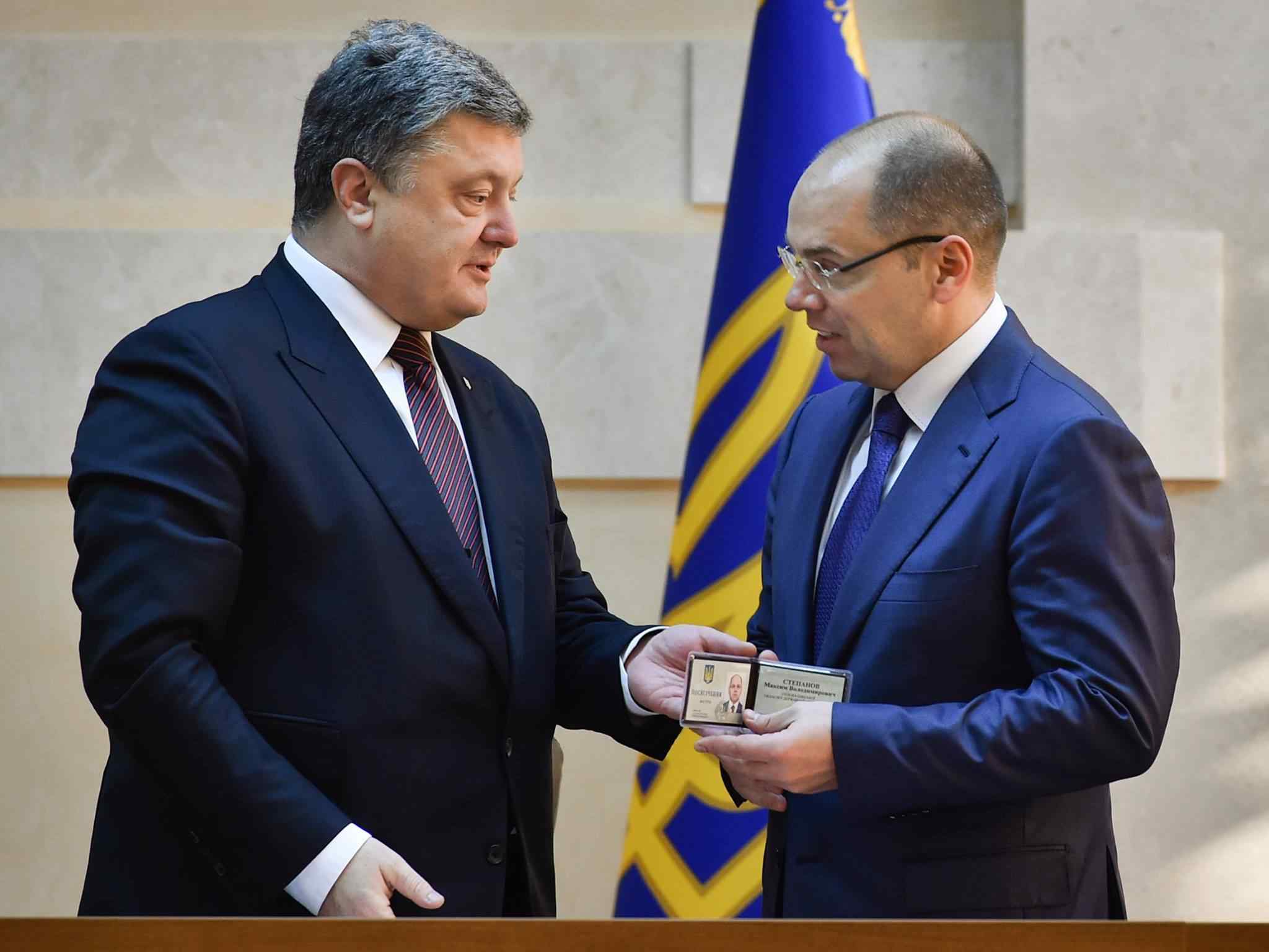 Порошенко отправил в отставку губернатора Одесской области