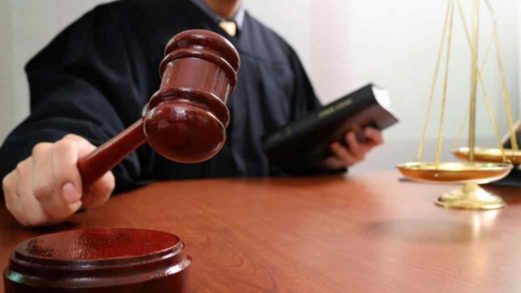 Суд арестовал подозреваемых в покушении на одесских общественников