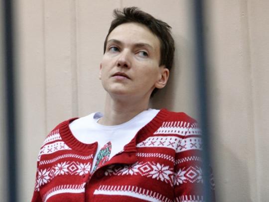 Украина направляет к Савченко врачей
