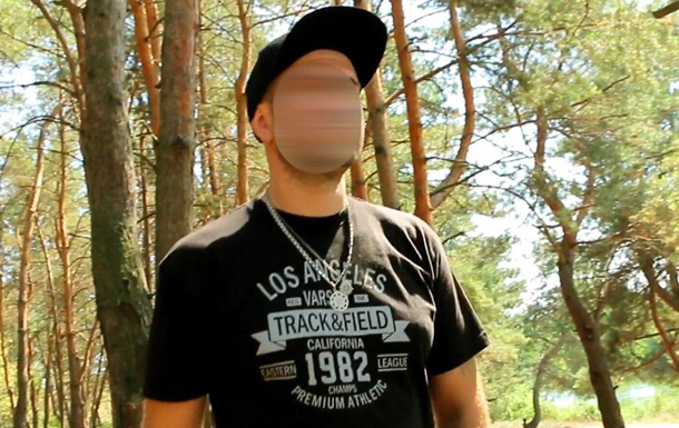 В Черкасской области мужчина заставлял дочь и жену сниматься в порно