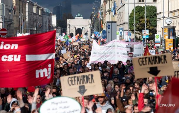 В Германии прошла массовая акция протеста против расизма