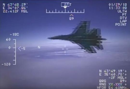 В США опубликовали доказательства перехвата российским Су-27 американского самолета (видео)