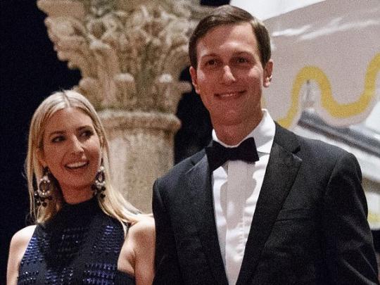 Вертолет с Иванкой Трамп и ее мужем сел со сломанным двигателем