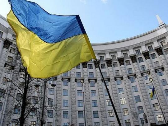 Выражение недоверия Кабмину чревато политическим кризисом, досрочными парламентскими выборами и экономическими потерями - Луценко