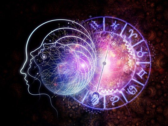 7 мая стоит отказаться от длительных поездок, а 14 мая — от критики начальства: прогноз кризисных дней месяца