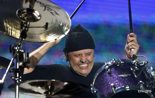 Барабанщик Metallica стал рыцарем Дании