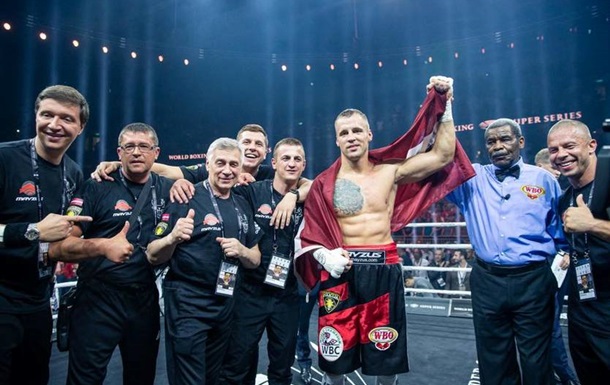 Бриедис официально стал новым чемпионом WBO в тяжелом весе