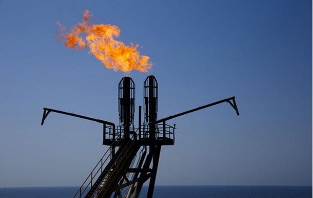 Цены на нефть упали до двухнедельного минимума
