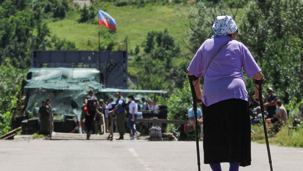 Чому зараз неможливо платити пенсії на окупованому Донбасі