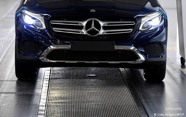 Daimler отзывает миллионы автомобилей Mercedes