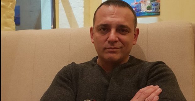 Дарт Вейдер, прихильники Януковича та скандальний блогер: що потрібно знати про мажоритарників