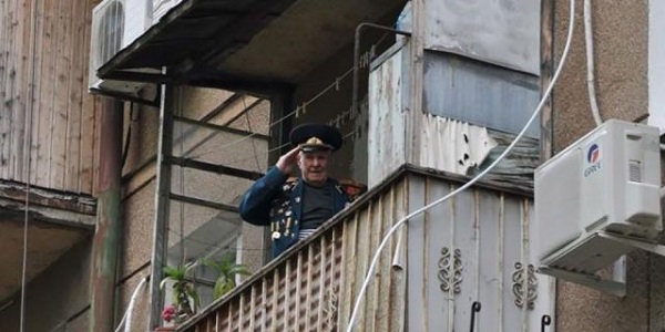 День Победы: в Одессе ветерану устроили необычное поздравление (фото)