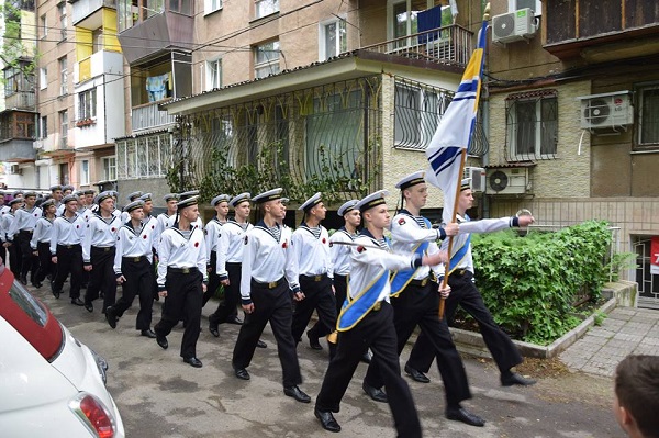 День Победы: в Одессе ветерану устроили необычное поздравление (фото)