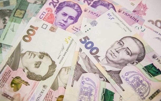 Денежная база в Украине выросла почти на миллиард долларов