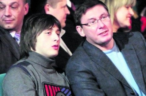 Дети постмайданной элиты: как живут отпрыски новых политиковСюжет