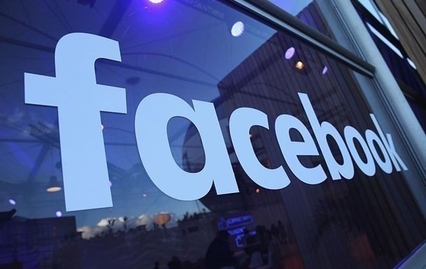 Facebook платит пользователям, за которыми шпионит