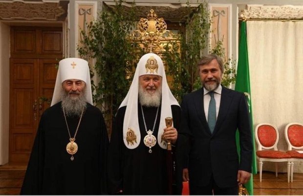 Глава УПЦ МП Онуфрий и скандальный оппоблокивец съездили в Россию к патриарху РПЦ Кириллу