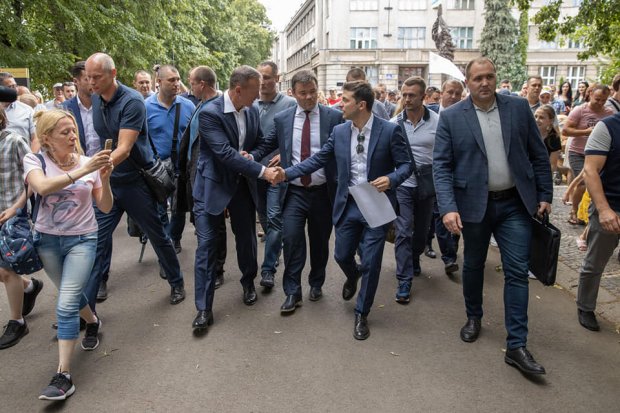 Главные новости 6 июля: Зеленский на Львовщине и Закарпатье, Папа Римский про Донбасс