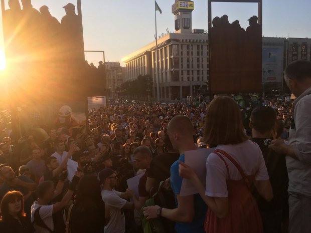 Головні новини 2 липня: Зеленський у Канаді, перемиря не буде, Шарій і Клюєв ідуть в Раду