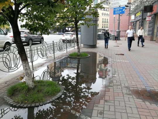 Грозы и похолодание в Украине: прогноз синоптиков на День победы и другие майские дни