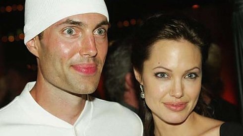 Хорошая и плохая Анджелина Джоли. Остепенилась ли звезда за 40 летСюжет