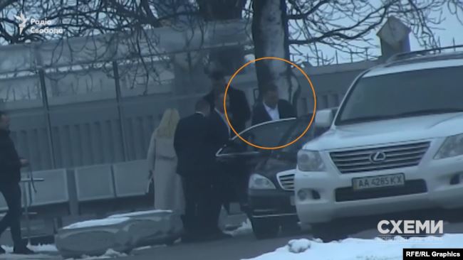 Хто відвідує офіс Коломойського перед виборами і до чого тут Зеленський: шокуюче розслідування