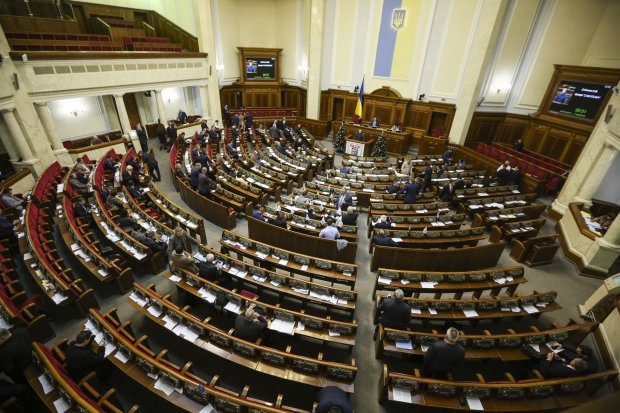 Итоги работы Рады: что о деятельности депутатов говорят эксперты