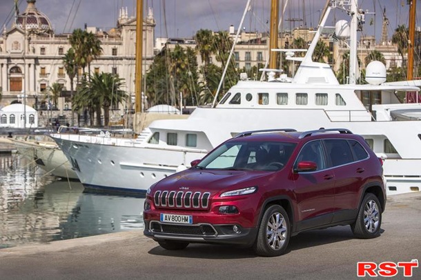 Jeep рассекретил европейскую версию нового Cherokee