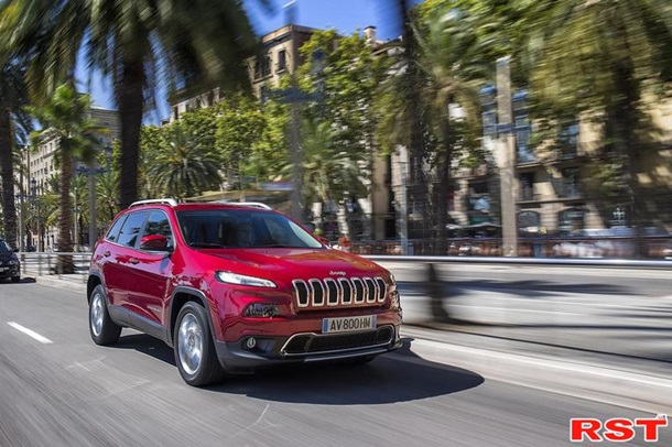 Jeep рассекретил европейскую версию нового Cherokee