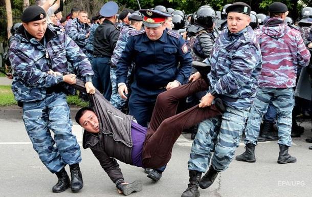 Казахстан после выборов. Транзит власти и протестыСюжет