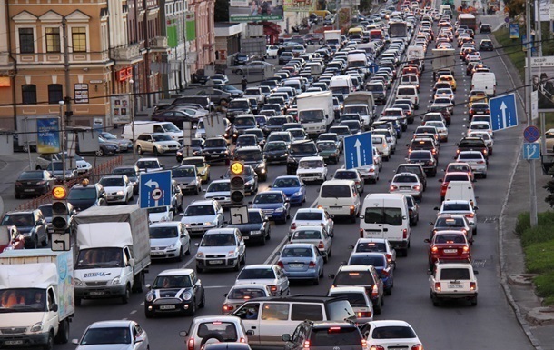 Киев парализовали вечерние пробки