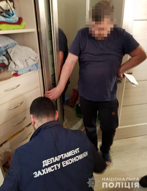 Киевский чиновник сделал ремонт в квартире за бюджетные средства