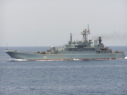 Кузнецов номер 2: российский военный корабль сломался во время учений вблизи Крыма