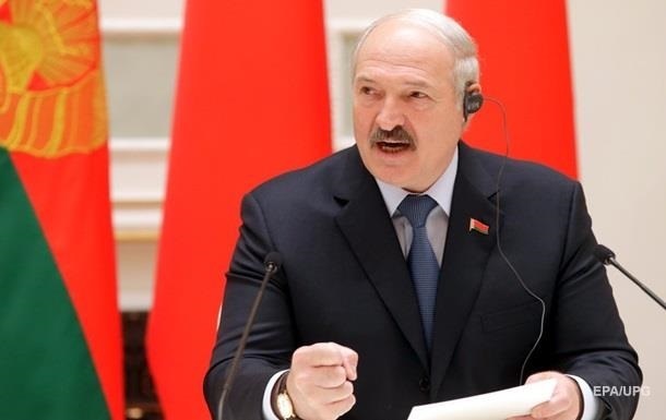 Лукашенко: НАТО в Украине меньшая угроза, чем нацмены с ружьем