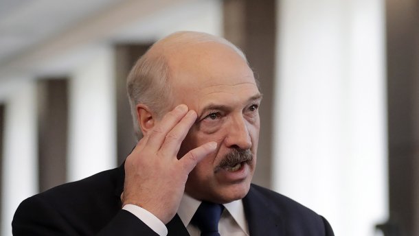 Лукашенко требует от России компенсировать миллионные убытки из-за нефти
