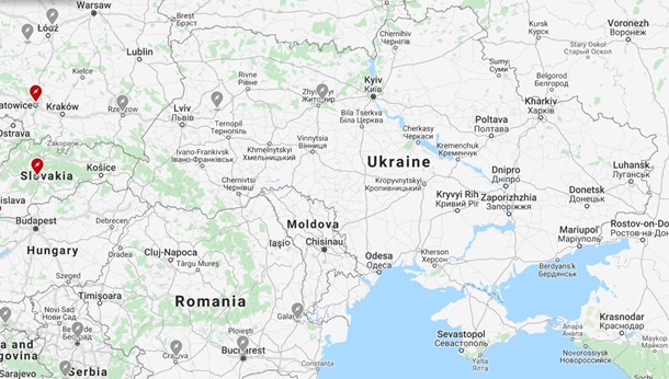Маск анонсировал появление зарядных станций Tesla в Украине