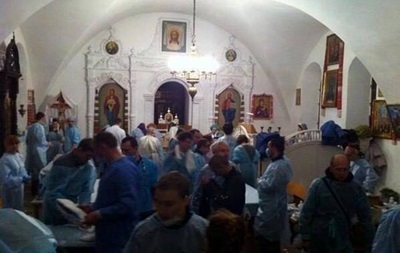 Майдан онлайн. Перемирие: Рада проголосовала за отстранение Захарченко и освобождение ТимошенкоСюжет